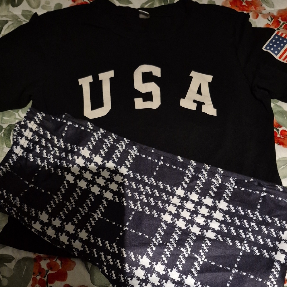 Black USA Graphic Tee with Patch